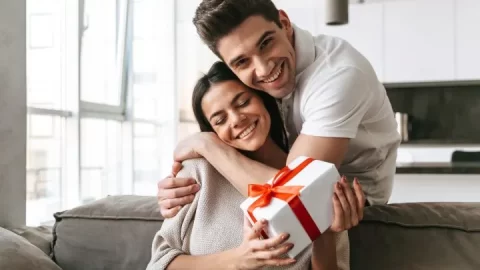 5 años de matrimonio: los 15 regalos perfectos para celebrar el aniversario de bodas de madera