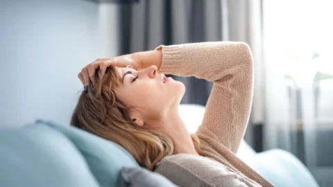 ¿Por qué me siento mal cuando todo va bien? 8 razones obvias