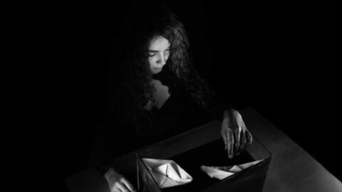 7 señales inequívocas: ¡eres una bruja moderna que no lo sabe!