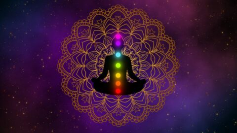Aquí tienes más de 30 síntomas que revelan cuál de tus chakras está bloqueado