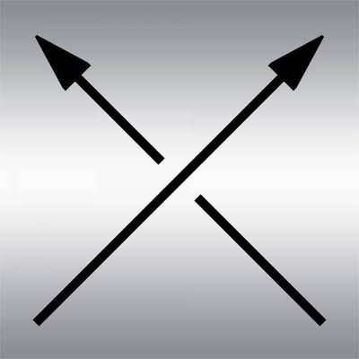 Die gekreuzten Speere werden oft in magischen Ritualen verwendet und werden im Allgemeinen als Schutzsymbol verstanden.