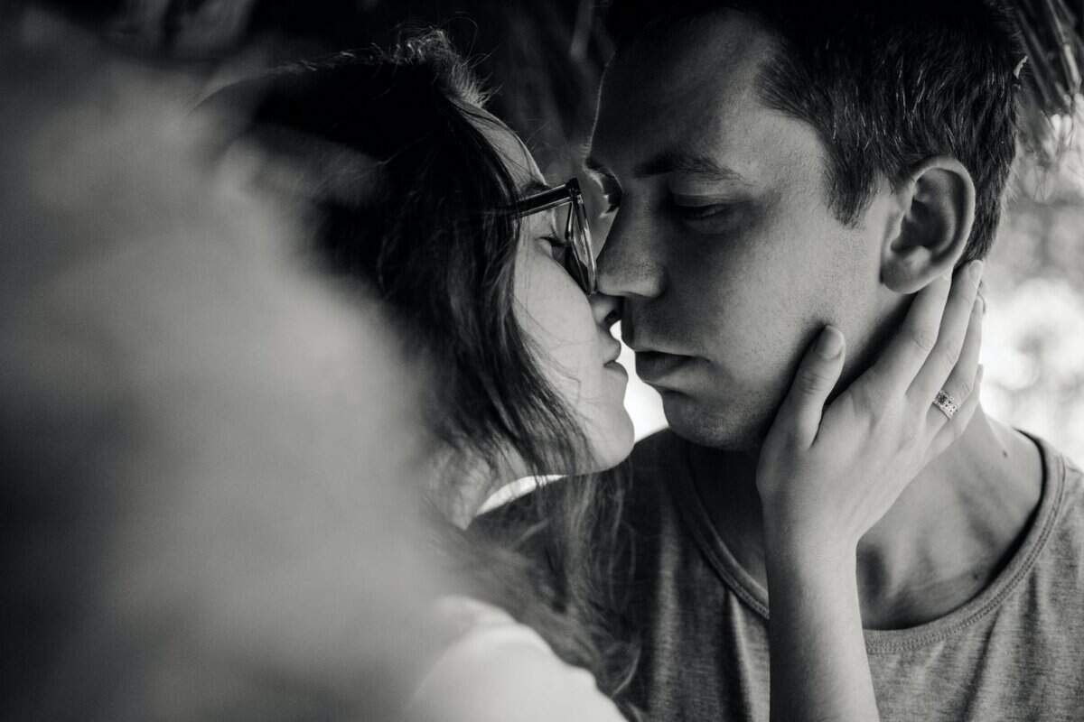 20 Wege zur Kontrolle deiner Gefühle in einer Beziehung